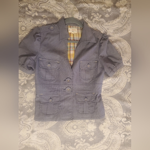 Zinc Short Sleeve Blazer Blue and White Pin Stripe Size Medium - Picture 3 of 7